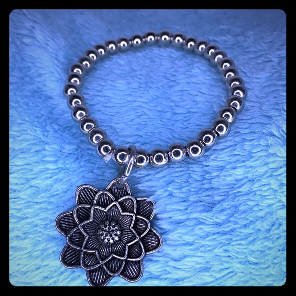 Charm bracelet